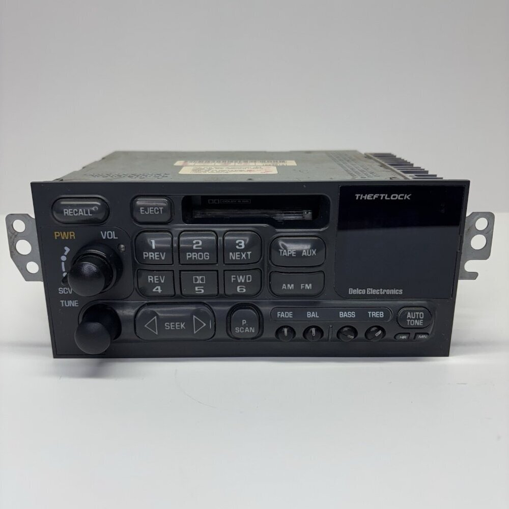 Chevy Delco AM/FM radio Cassette‎ player for 95-02 car/truck 16232121